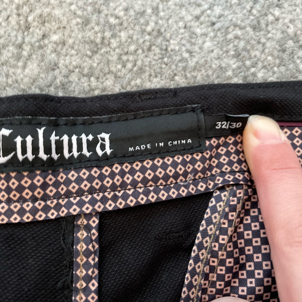 Cultura Black and Pink Patterned Pants